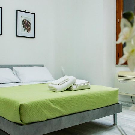 Casa Angelina - Appartamento Zona Sangiovanni Roma Esterno foto
